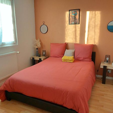 Le Chic Ethnic Dreux Apartment ภายนอก รูปภาพ