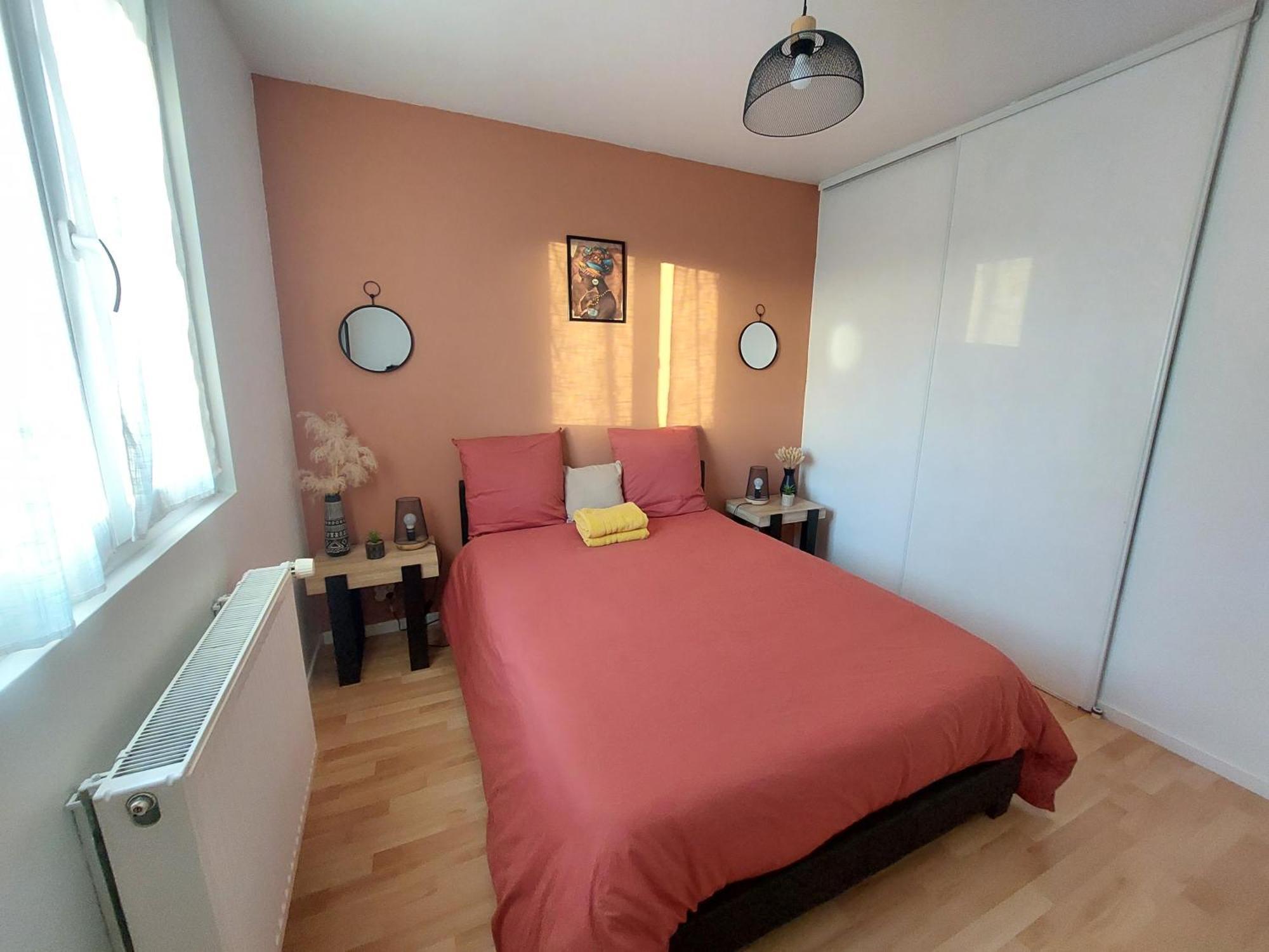 Le Chic Ethnic Dreux Apartment ภายนอก รูปภาพ
